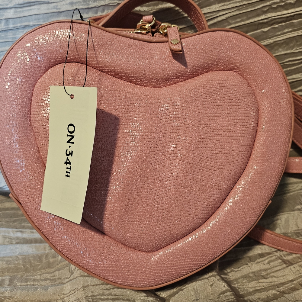 Pink Heart-Shaped Women's Bag